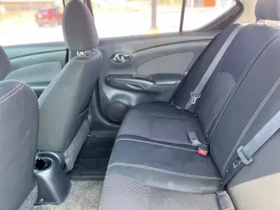 Nissan Versa 2016