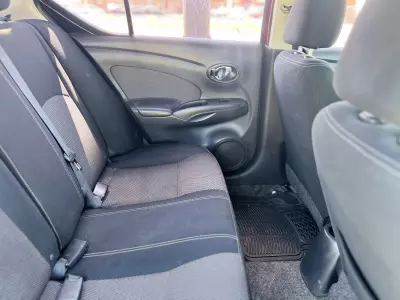 Nissan Versa 2016