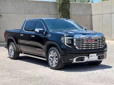 GMC Sierra Pick-Up 4x4 2024
