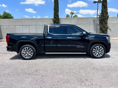 GMC Sierra Pick-Up 4x4 2024