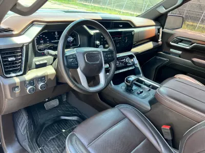 GMC Sierra Pick-Up 4x4 2024