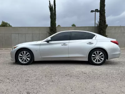 Infiniti Q50 2017
