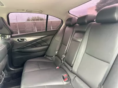 Infiniti Q50 2017