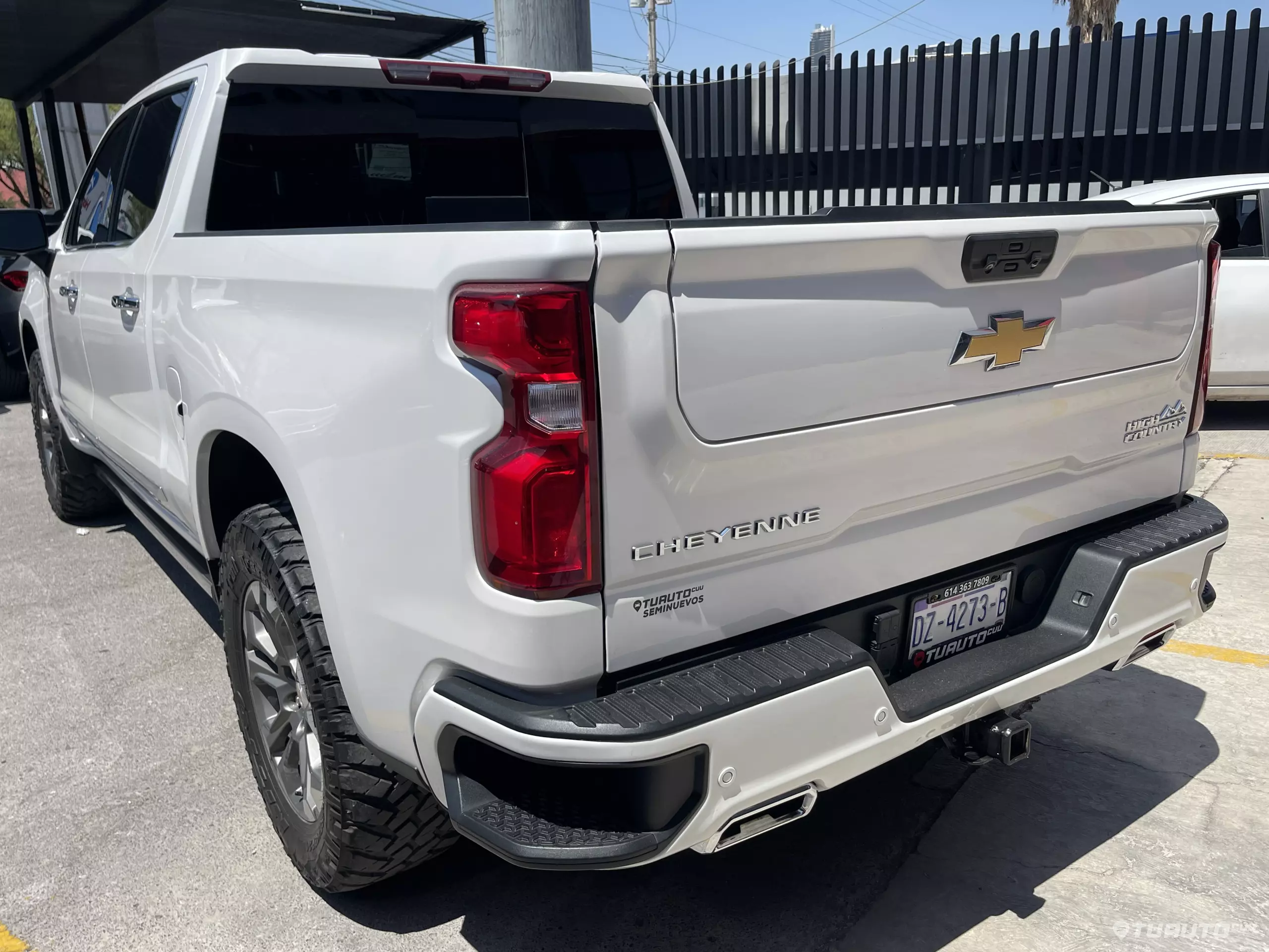 Chevrolet Cheyenne Pick-Up