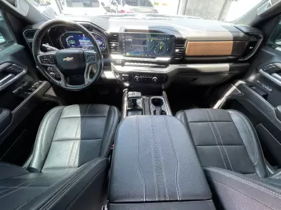 Chevrolet Cheyenne Pick-Up 2023