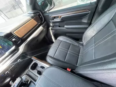 Chevrolet Cheyenne Pick-Up 2023