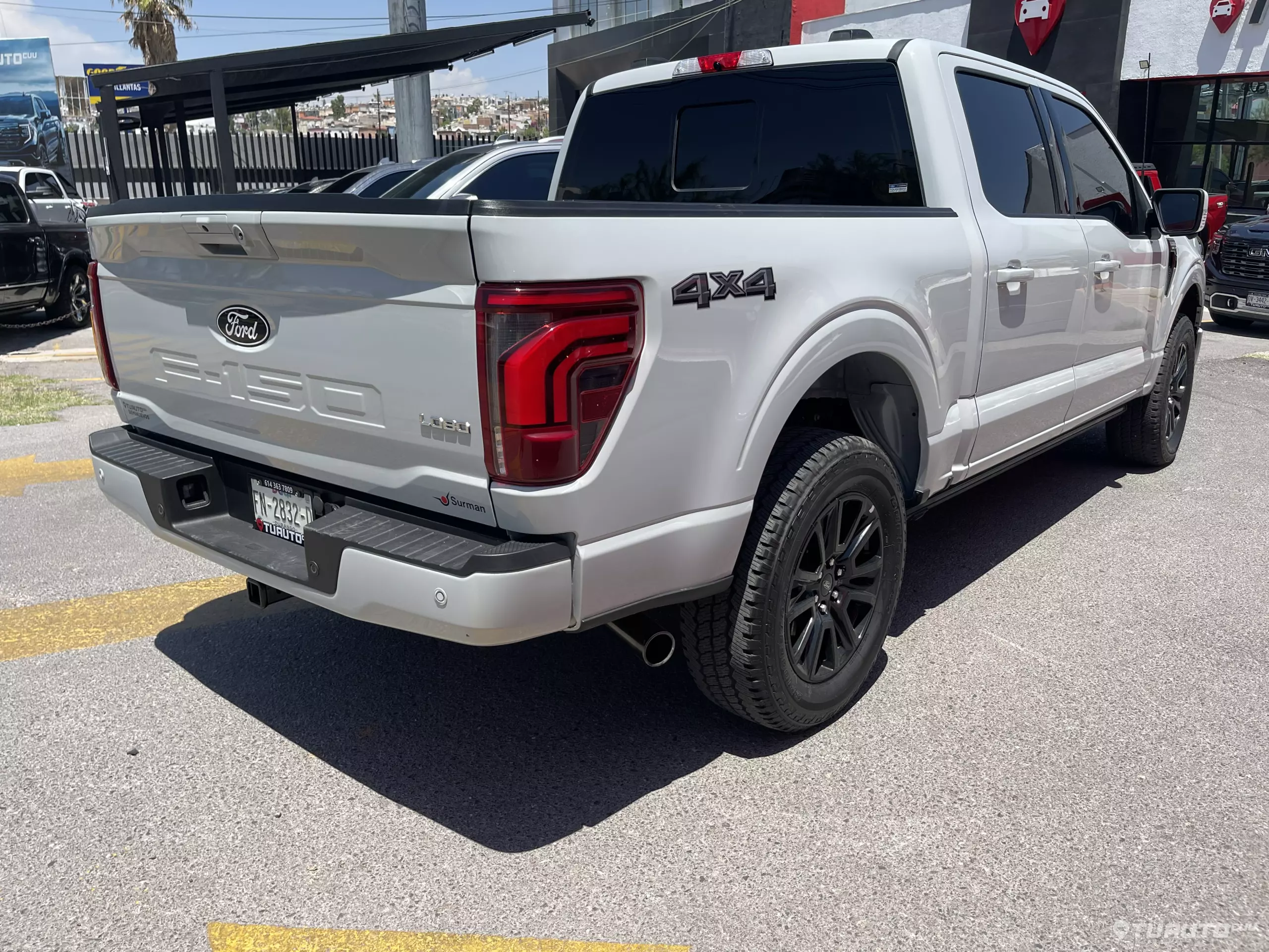 Ford Lobo Pick-Up
