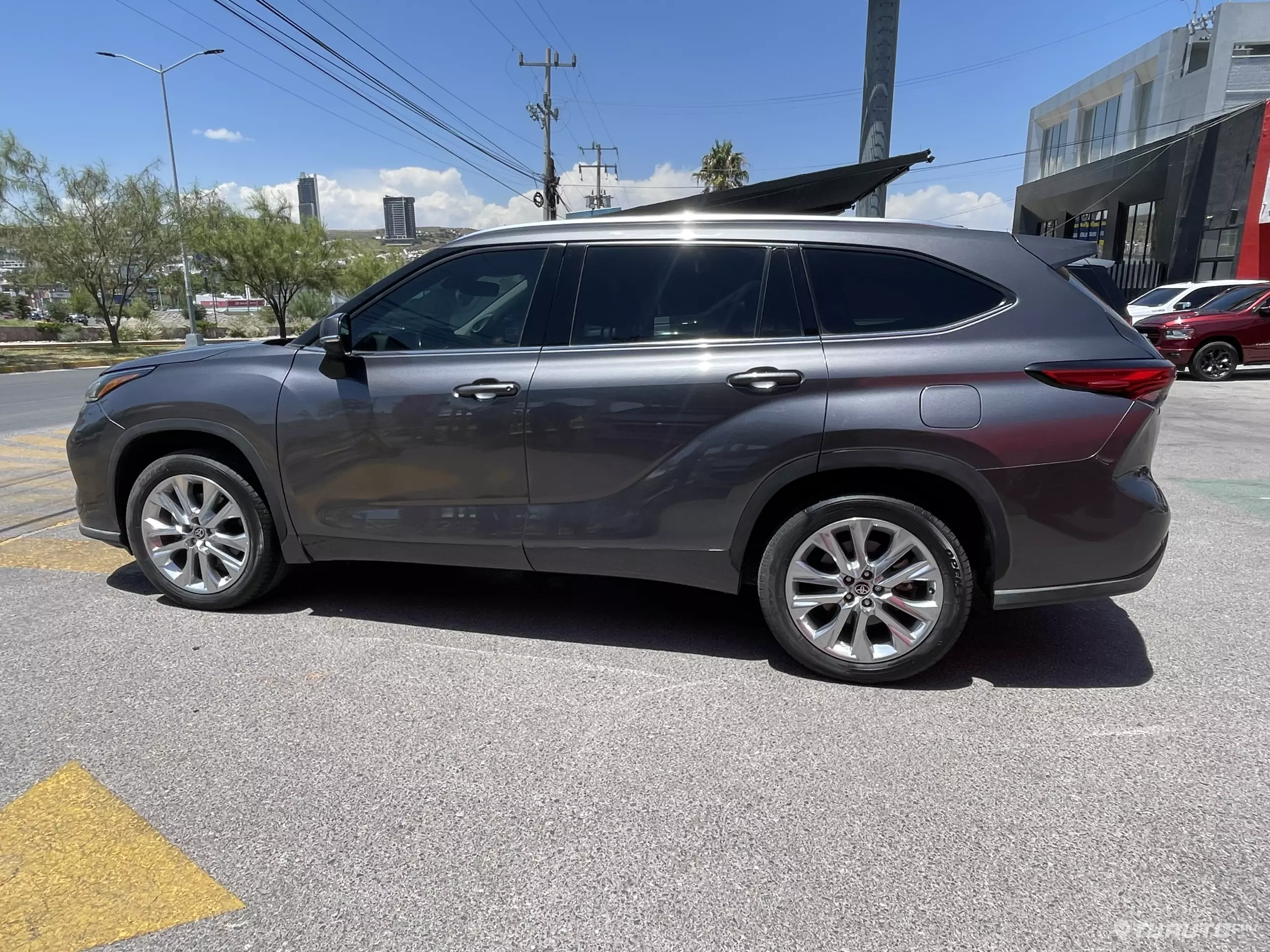 Toyota Highlander VUD