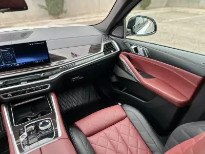 BMW X6 VUD 2025