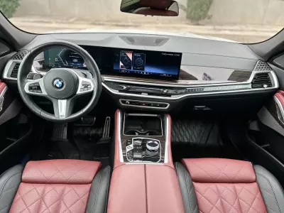 BMW X6 VUD 2025