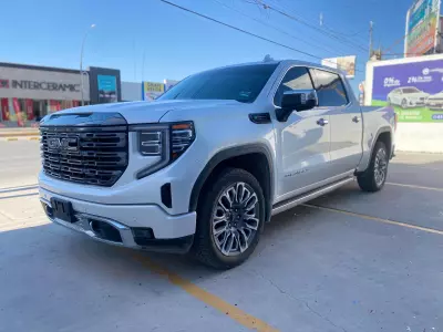 GMC Sierra Pick-Up 4x4 2024