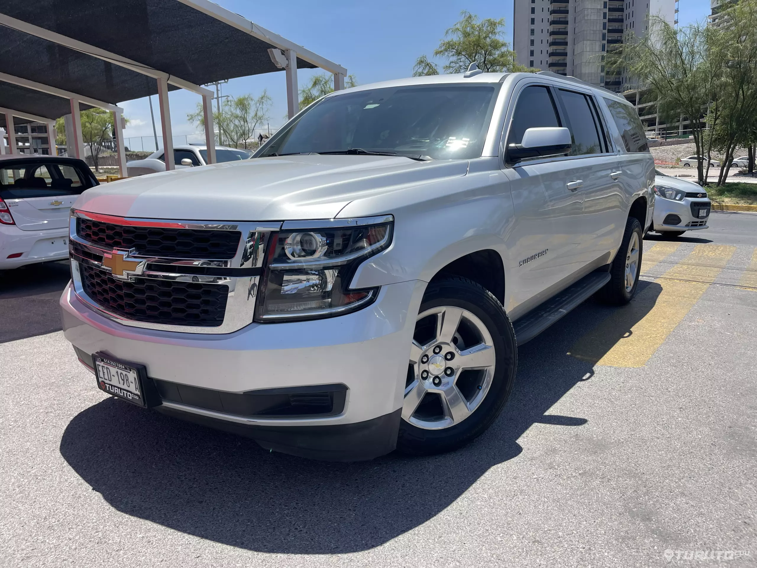 Chevrolet Suburban VUD 2018