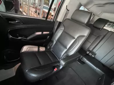 Chevrolet Suburban VUD 2018