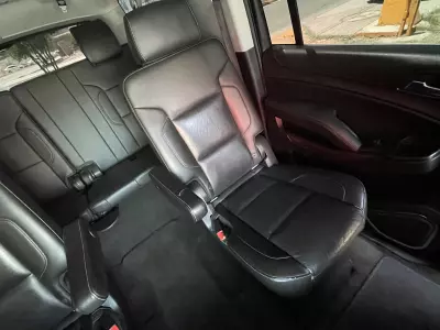 Chevrolet Suburban VUD 2018