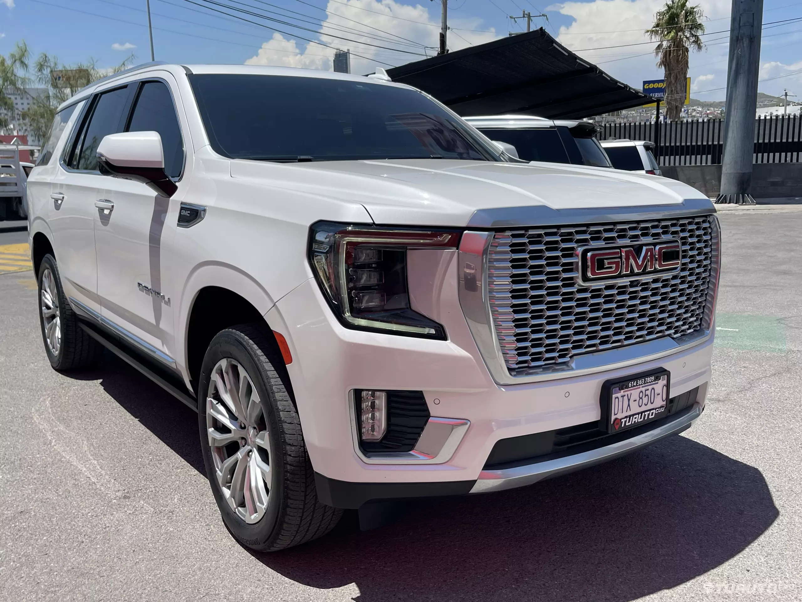 GMC Yukon VUD