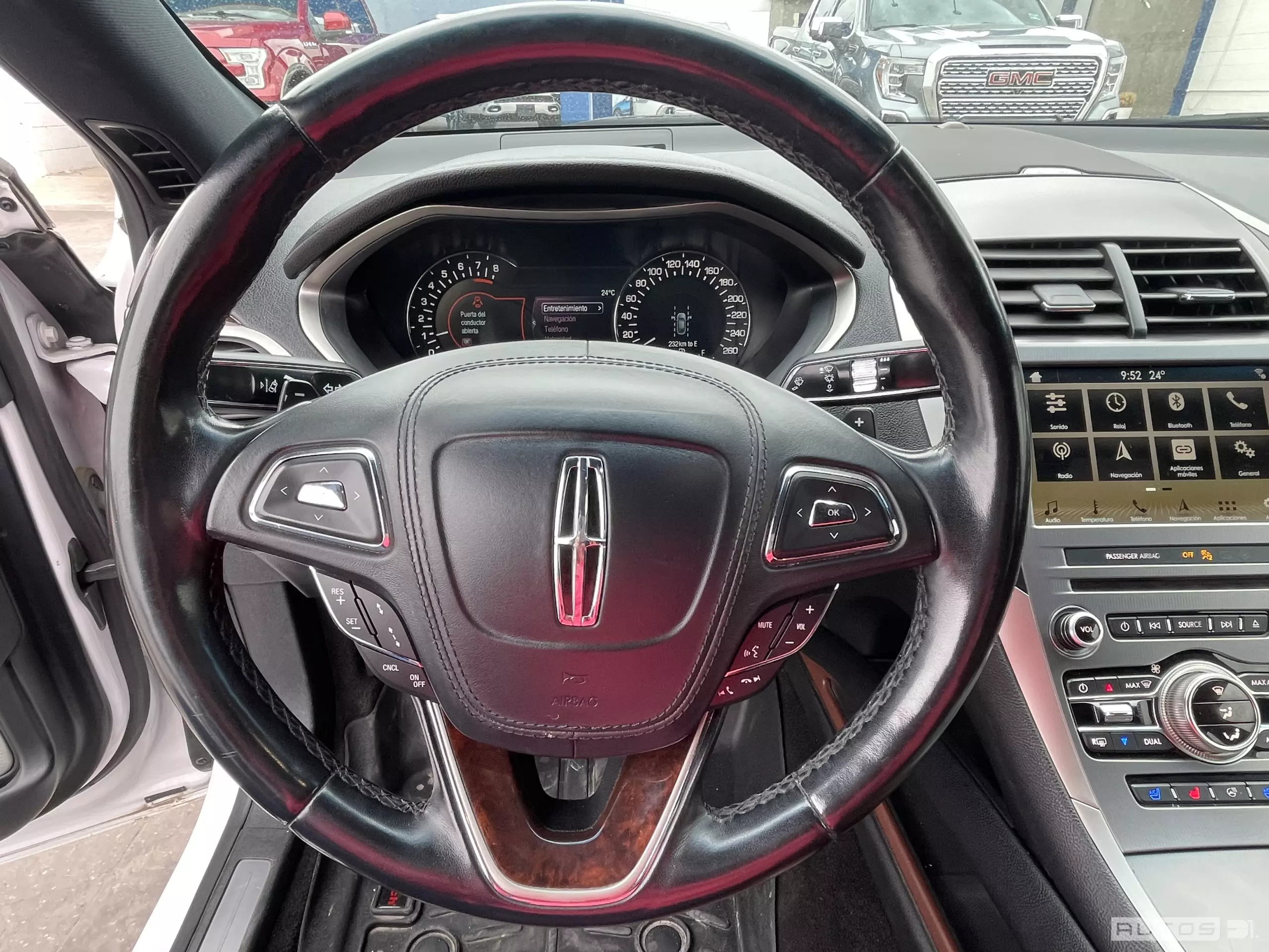 Lincoln MKZ