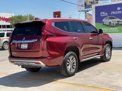 Mitsubishi Montero VUD 2020