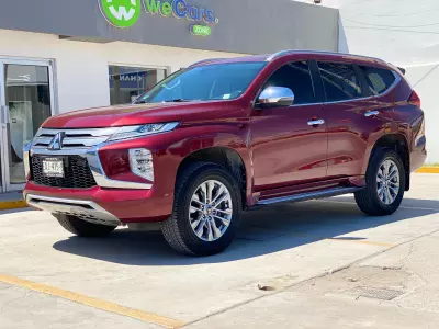 Mitsubishi Montero VUD 2020