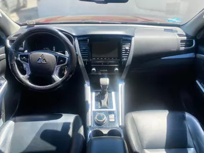 Mitsubishi Montero VUD 2020