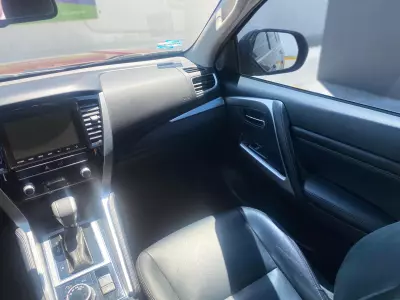 Mitsubishi Montero VUD 2020