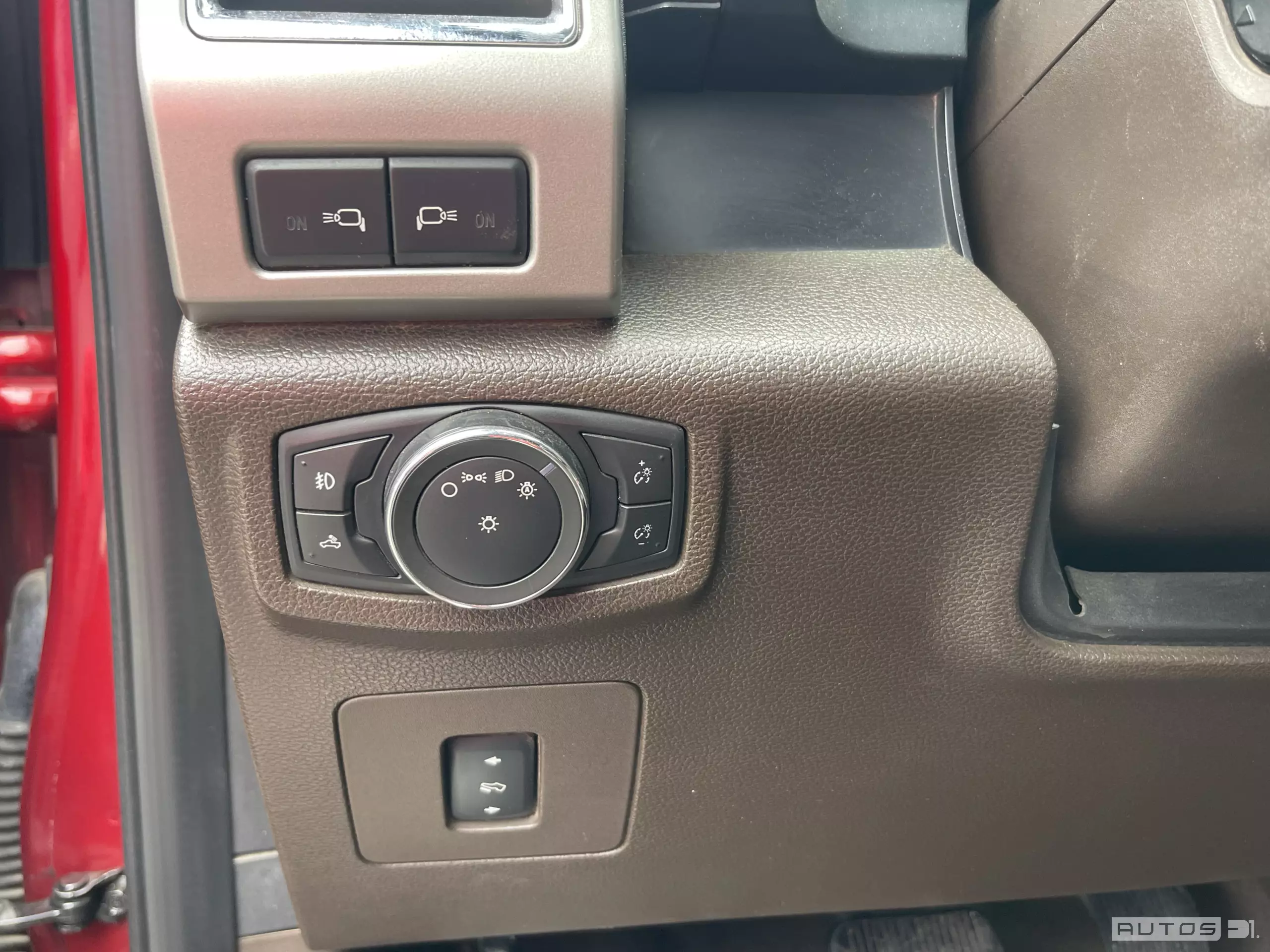 Ford Lobo Pick-Up