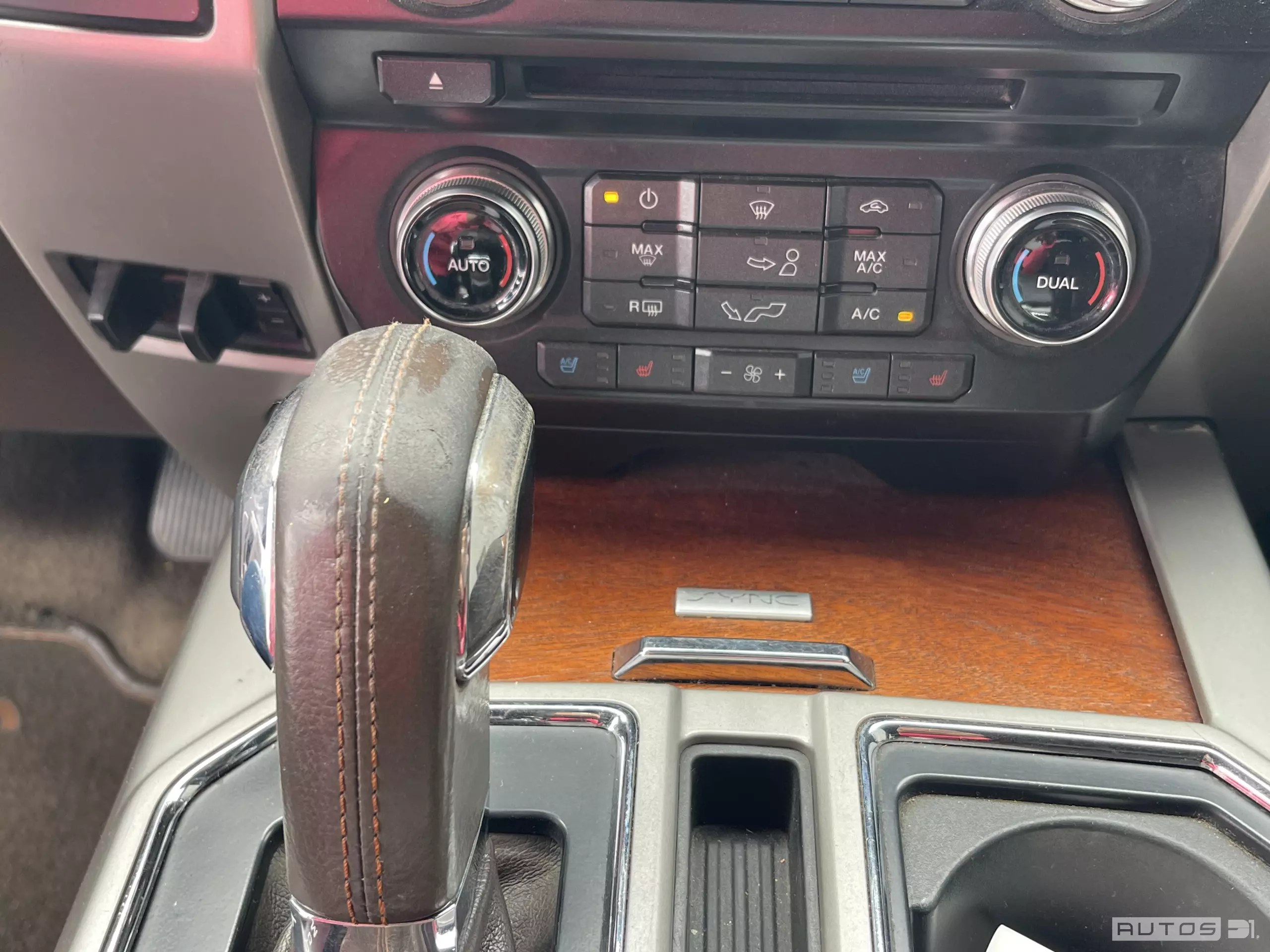 Ford Lobo Pick-Up