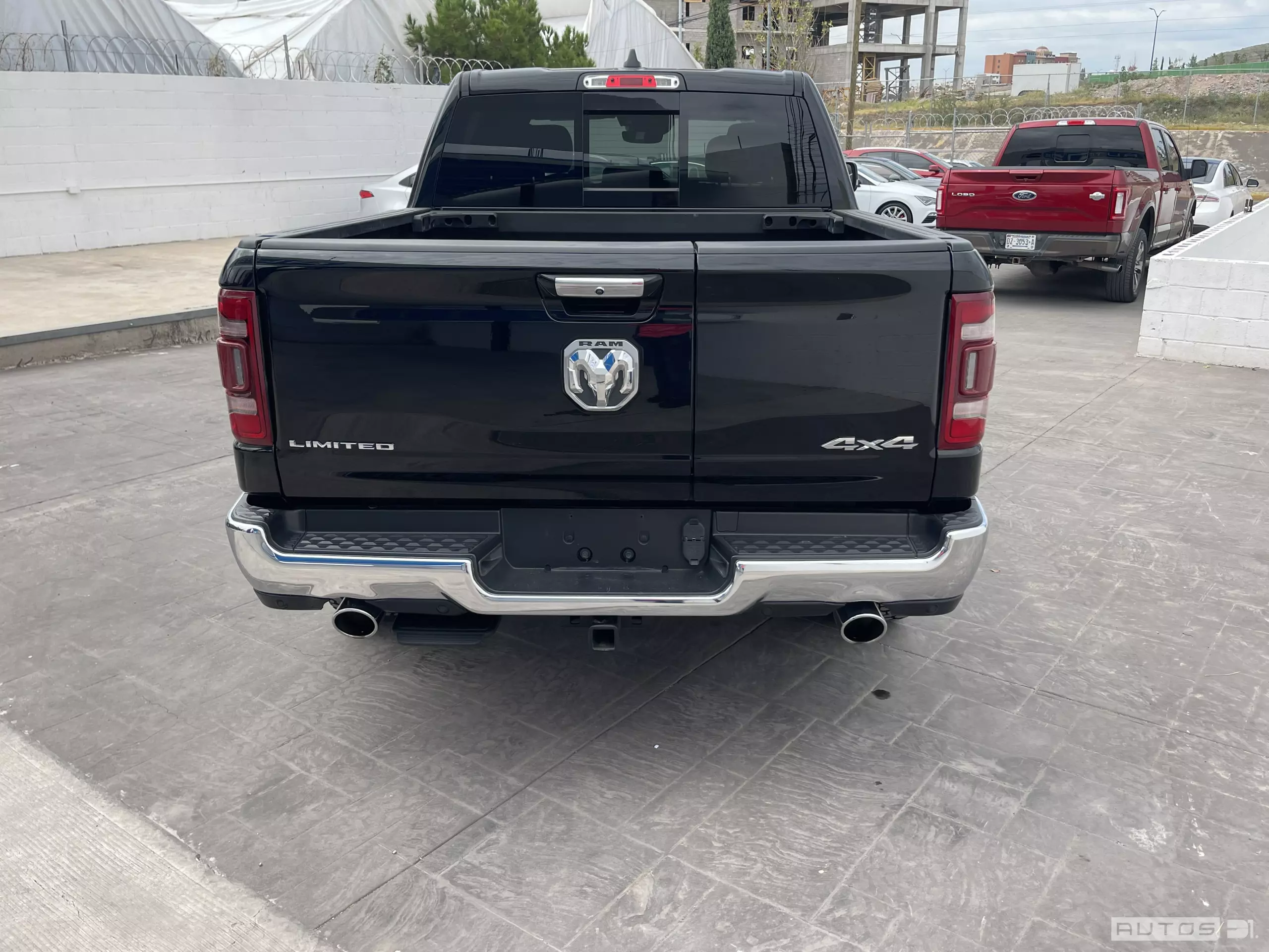 Dodge Ram 1500 Pick-Up