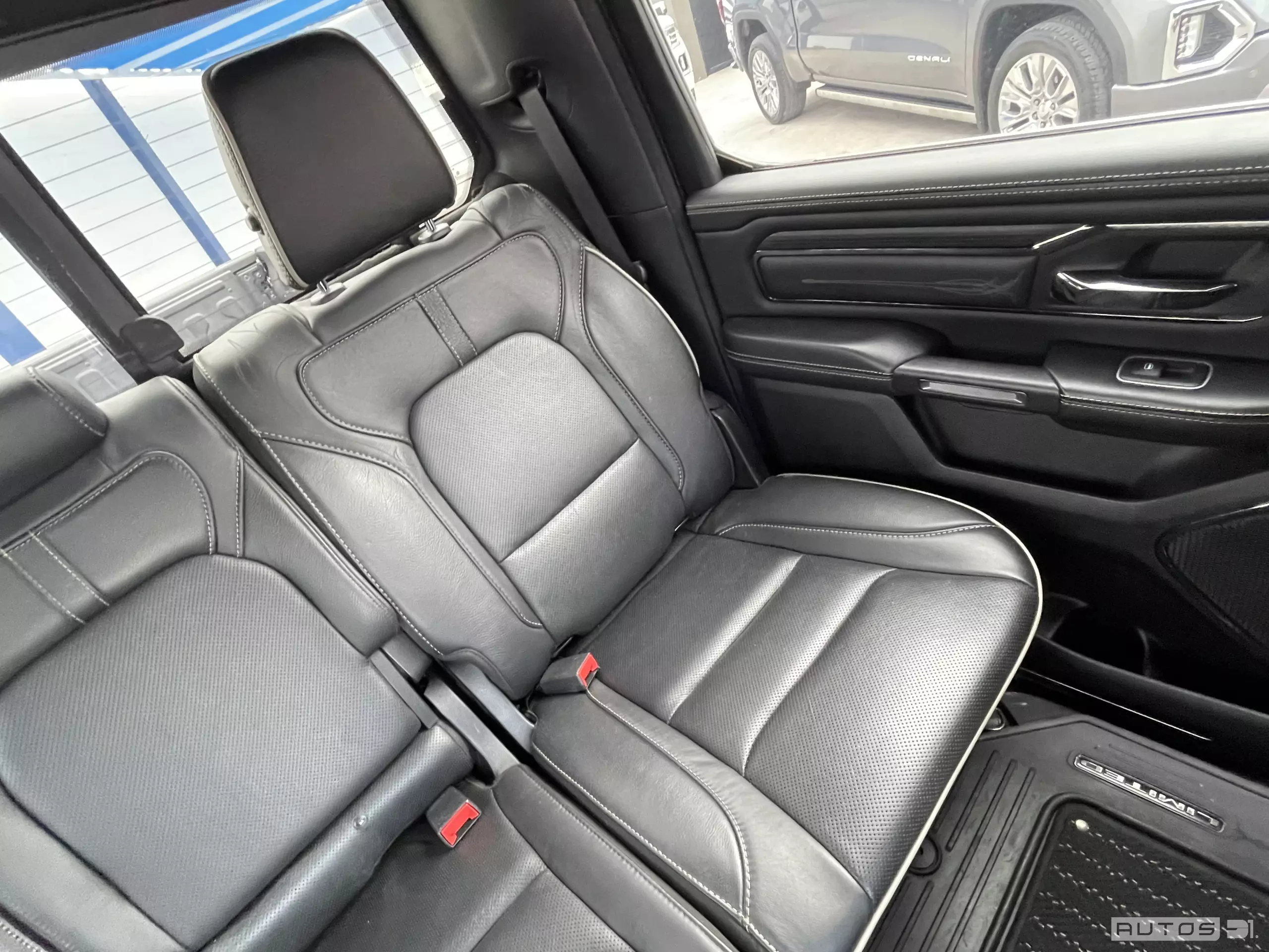 Dodge Ram 1500 Pick-Up