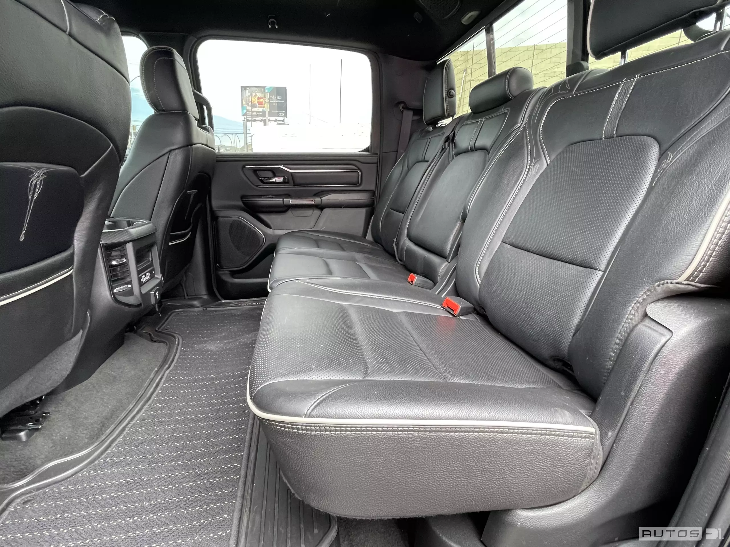 Dodge Ram 1500 Pick-Up