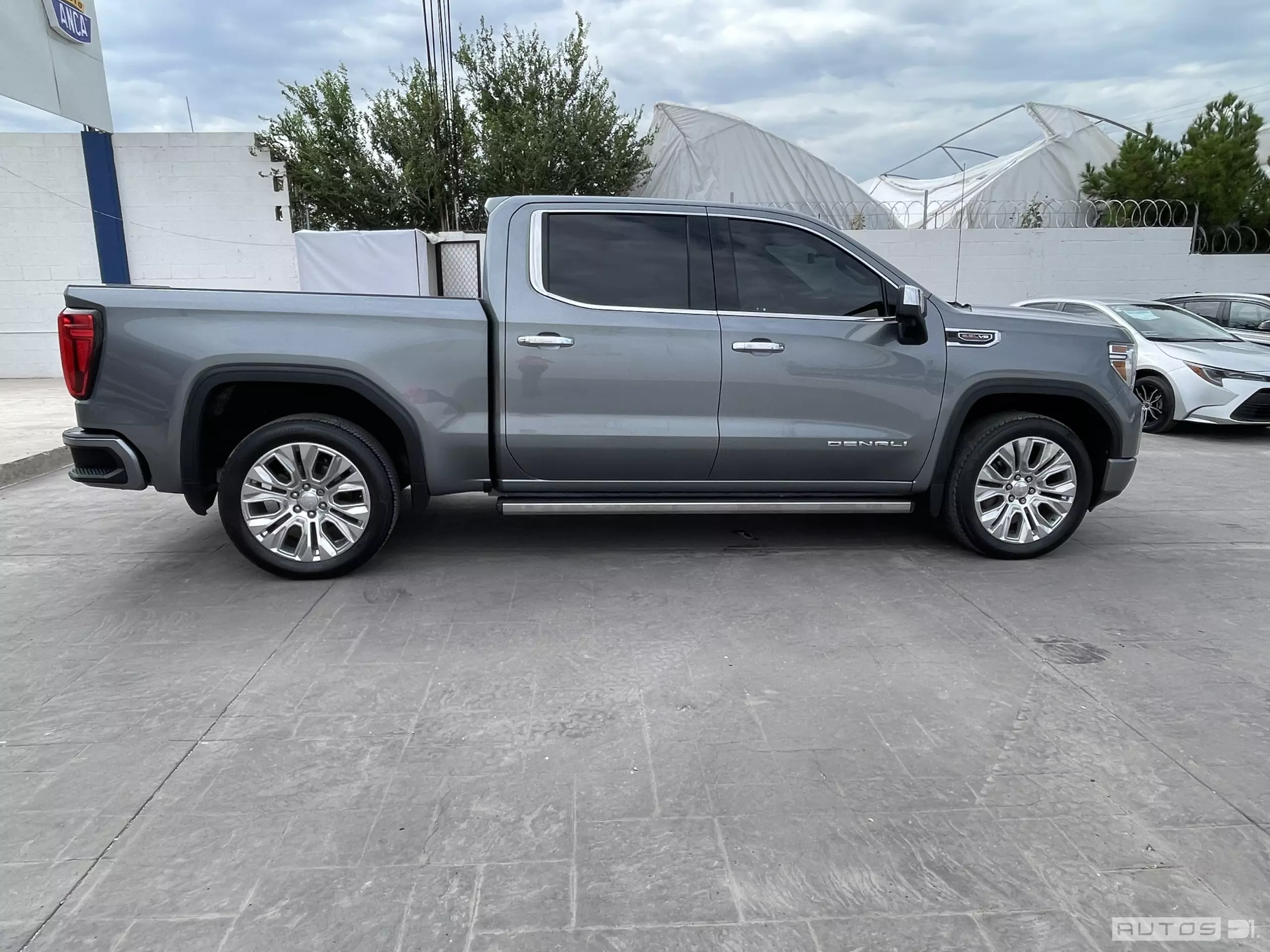 GMC Sierra Pick-Up 4x4