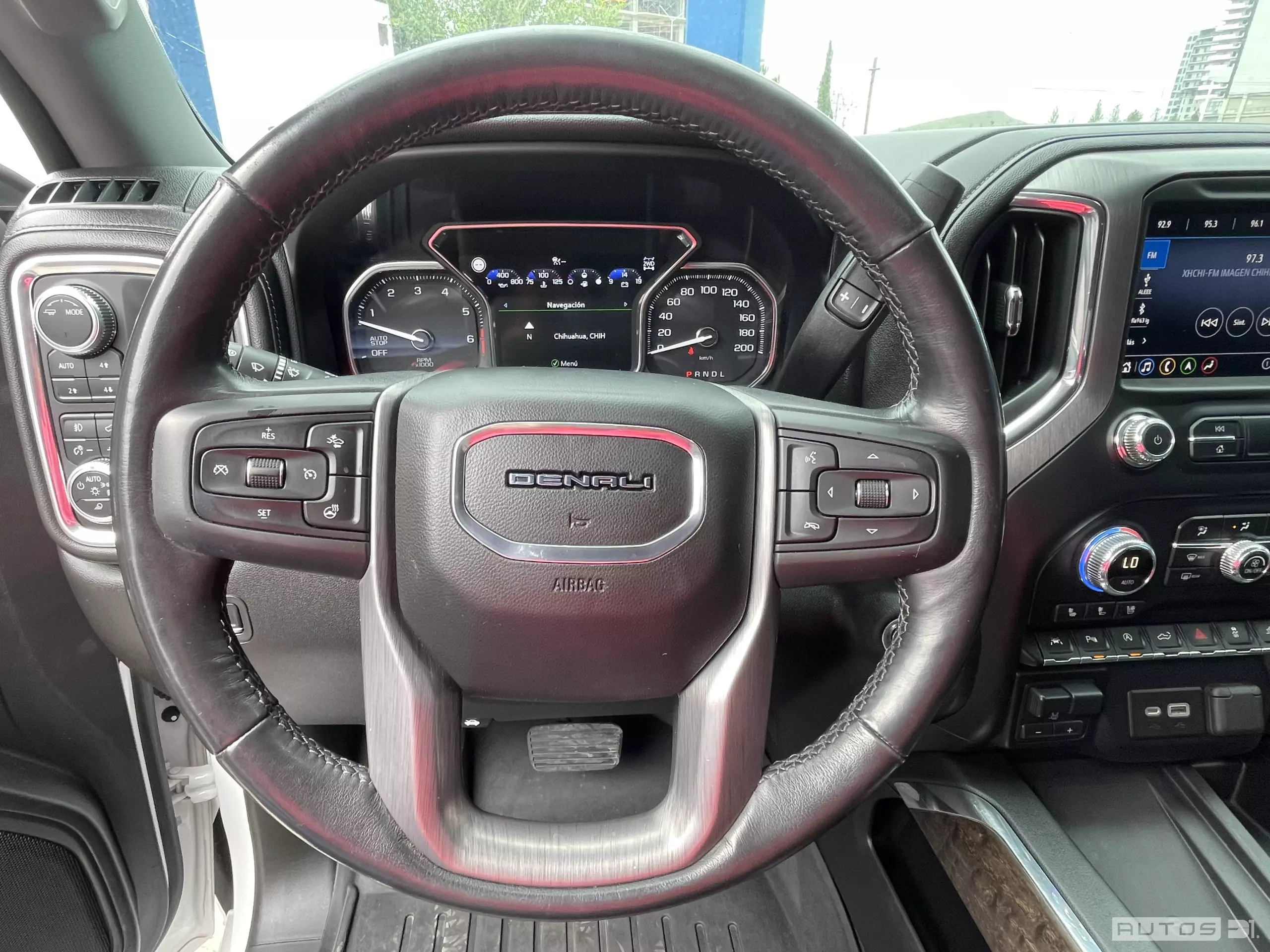 GMC Sierra Pick-Up 4x4