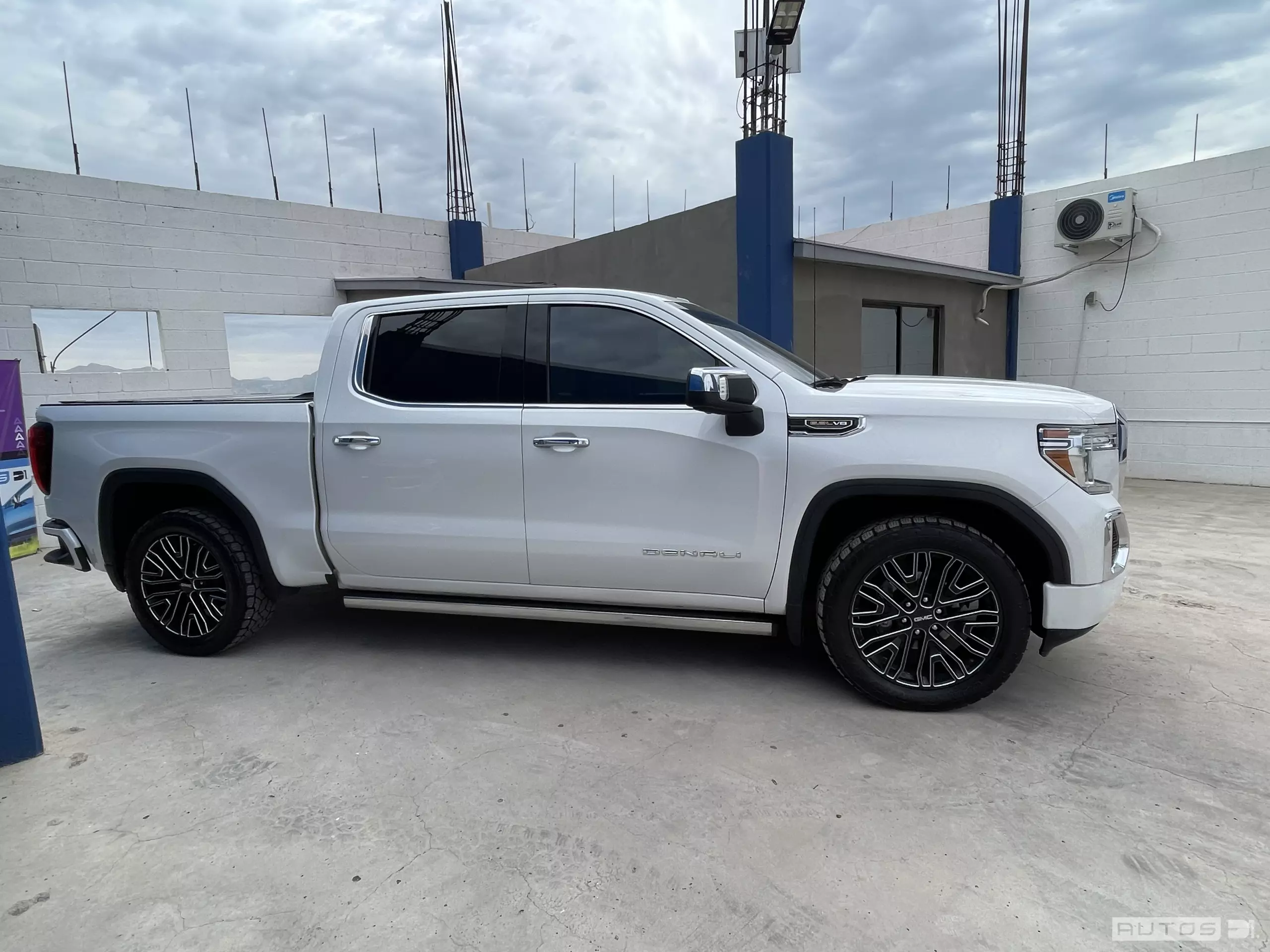 GMC Sierra Pick-Up 4x4