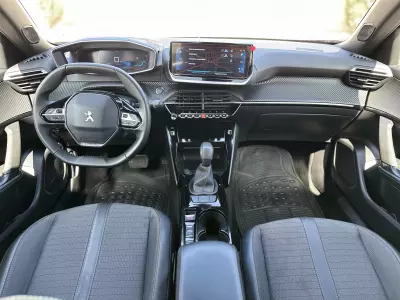 Peugeot 2008 VUD 2024