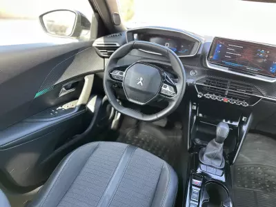Peugeot 2008 VUD 2024
