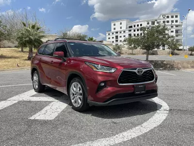 Toyota Highlander VUD 2021
