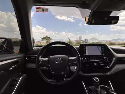 Toyota Highlander VUD 2021