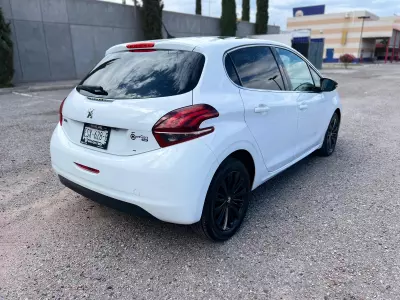 Peugeot 208 2017