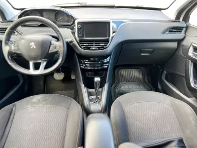 Peugeot 208 2017