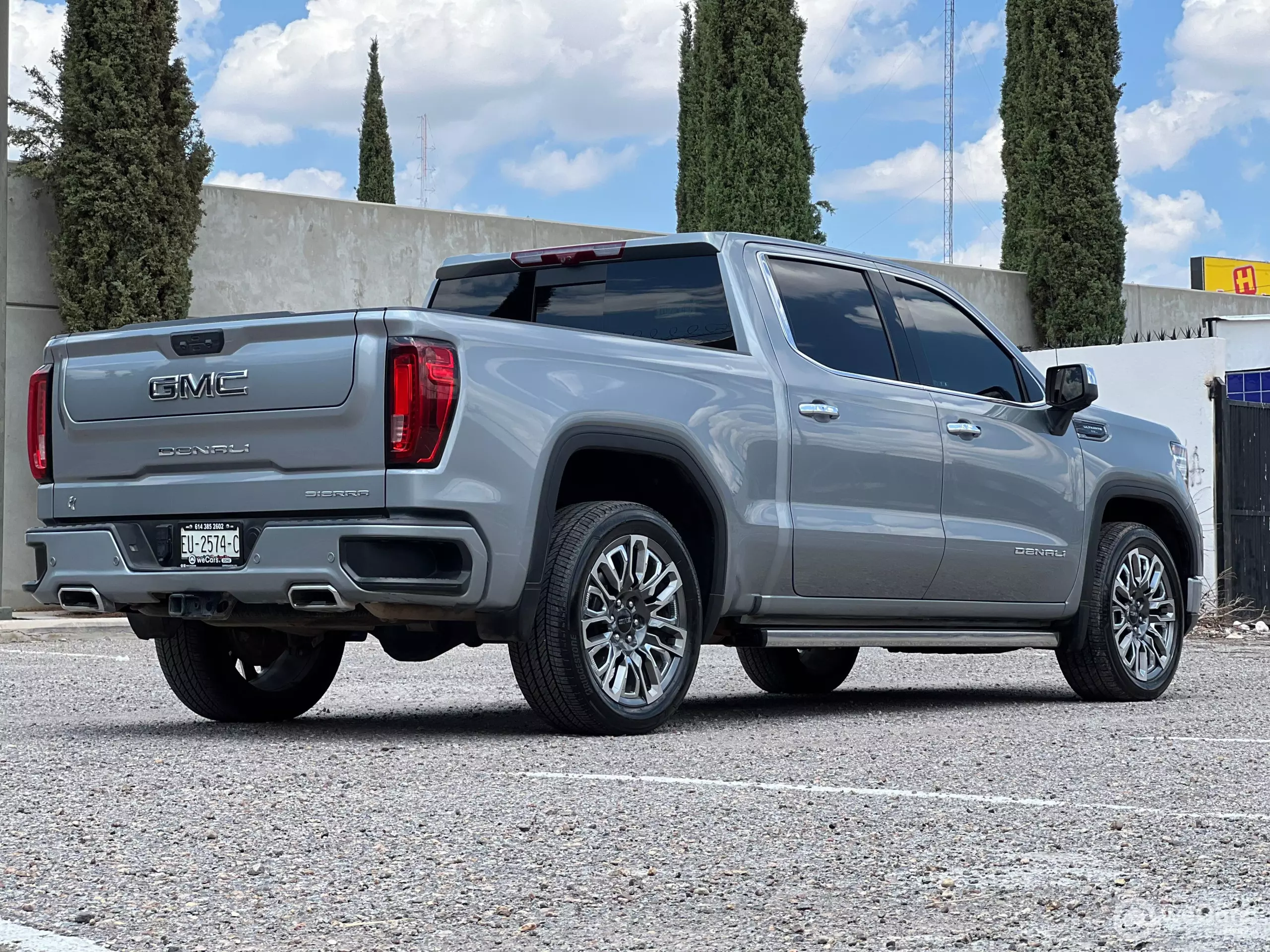 GMC Sierra Pick-Up 4x4