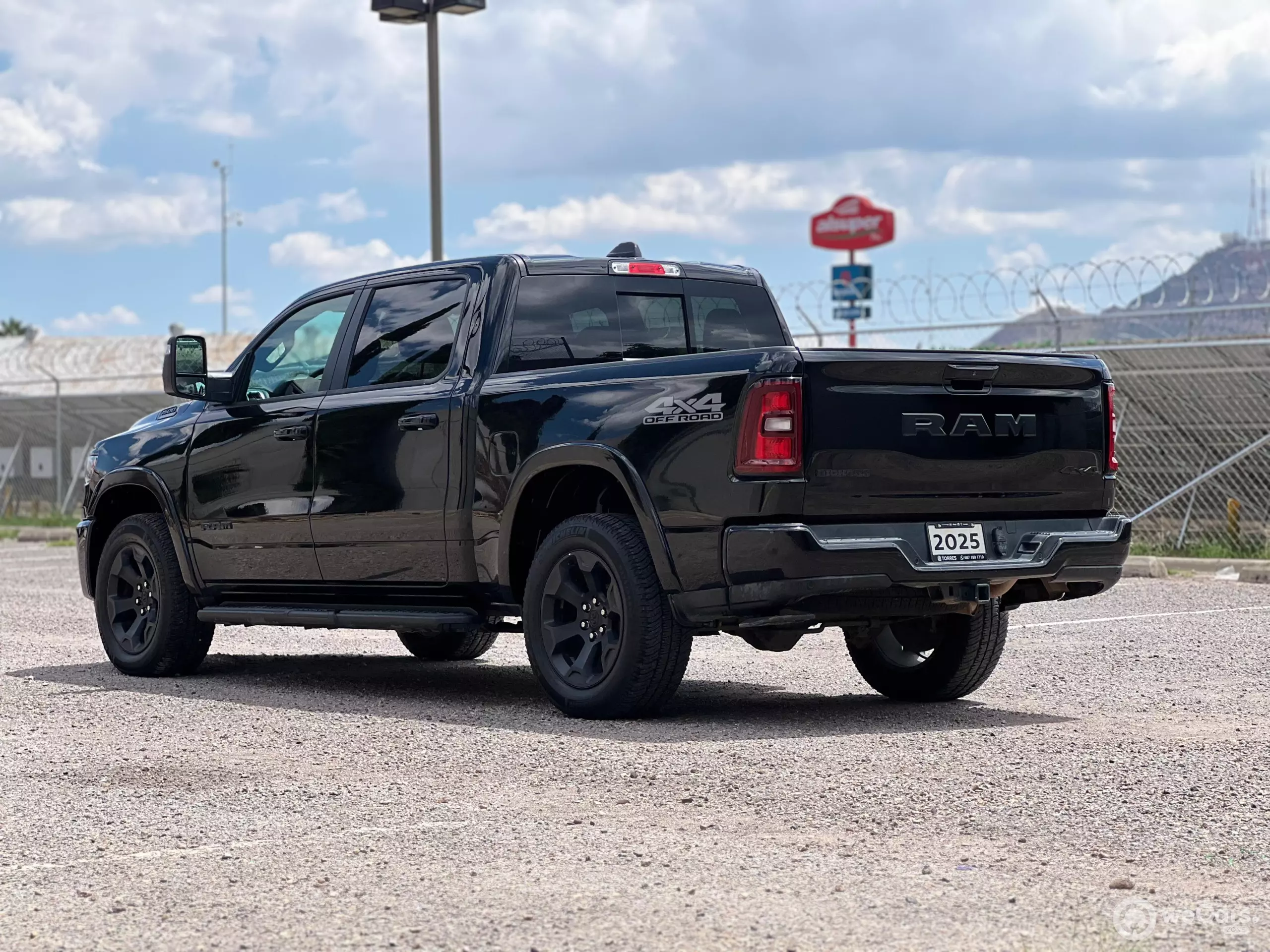 Dodge Ram 1500 Pick-Up