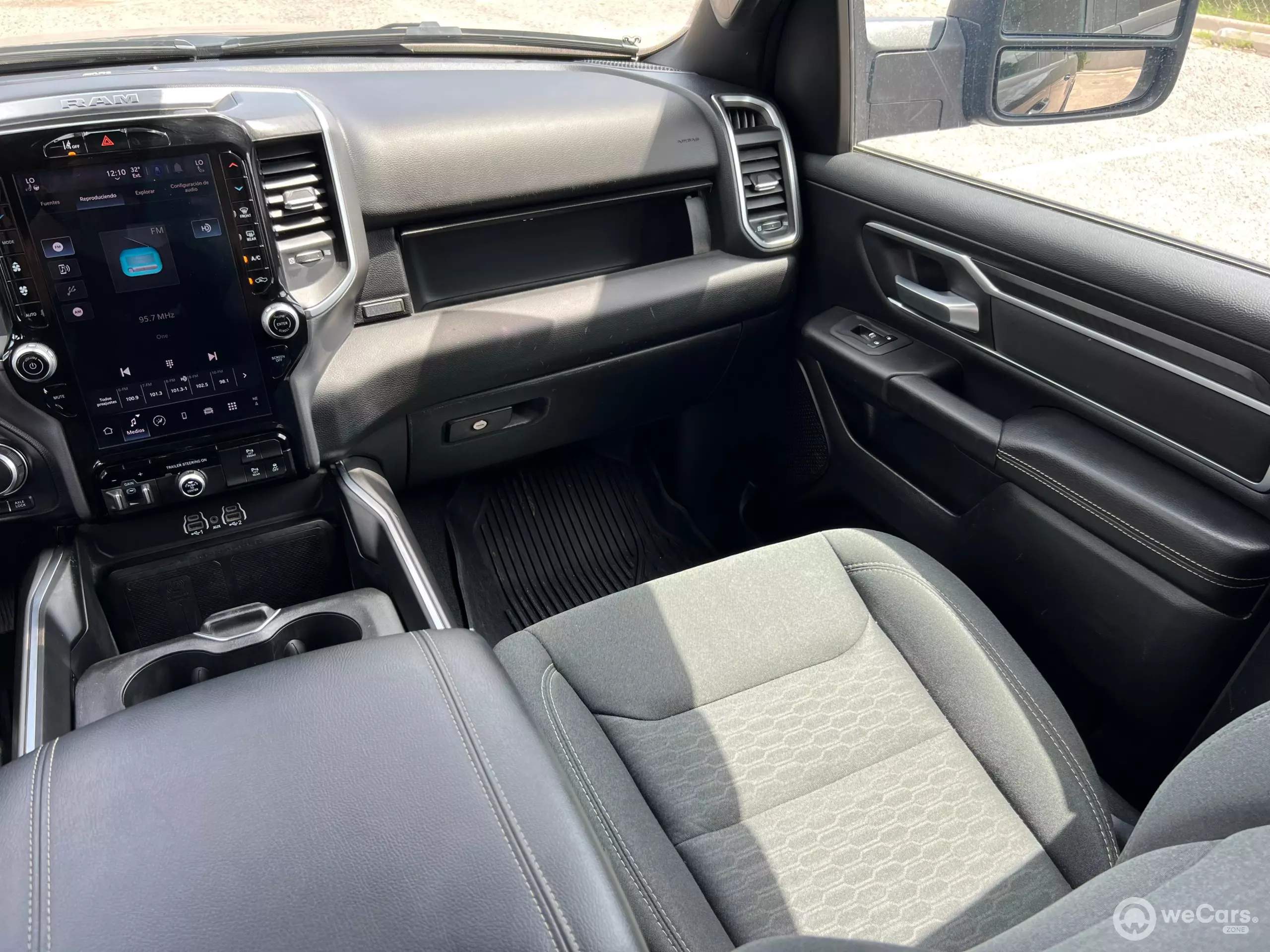 Dodge Ram 1500 Pick-Up