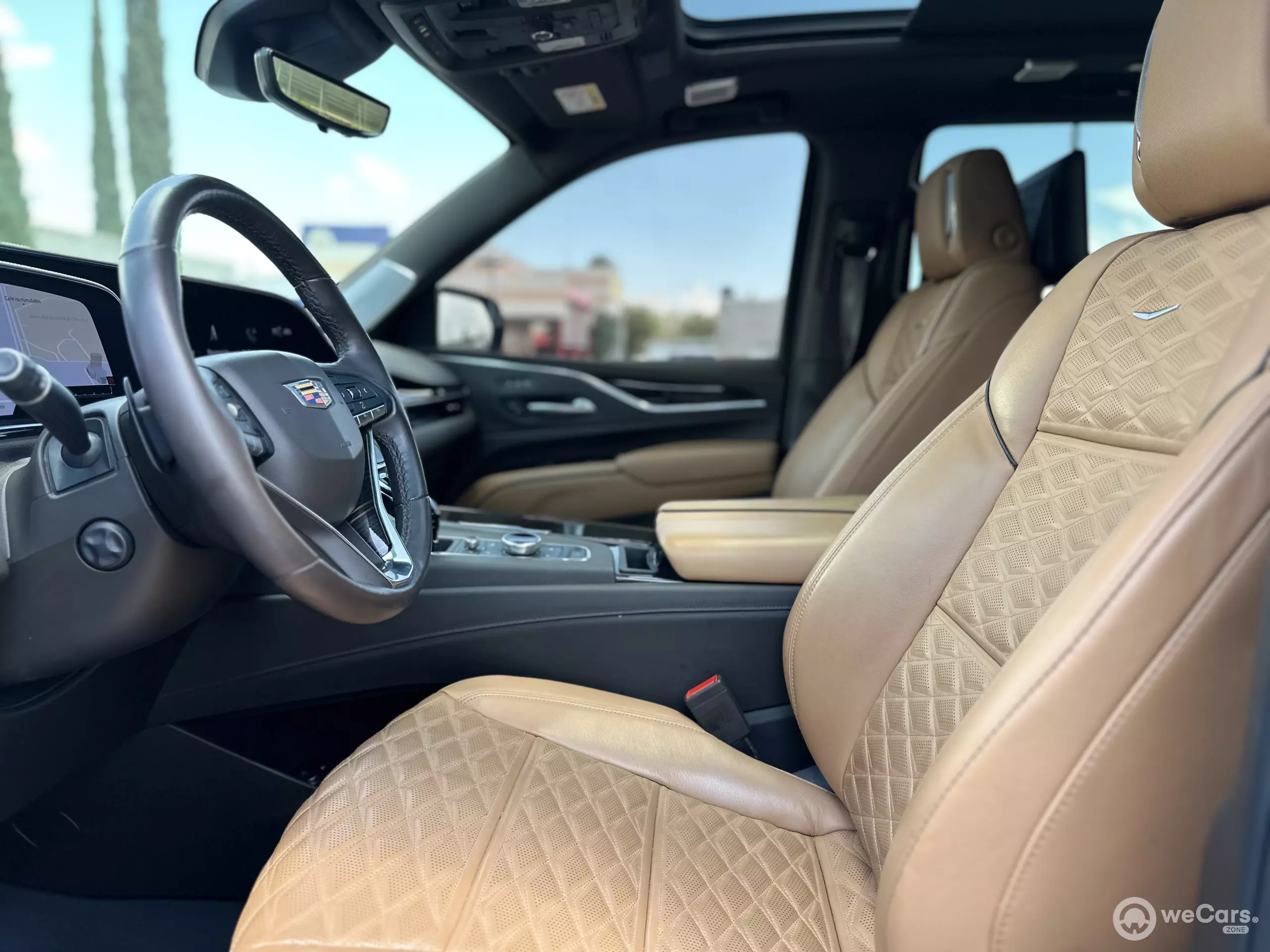 Cadillac Escalade VUD