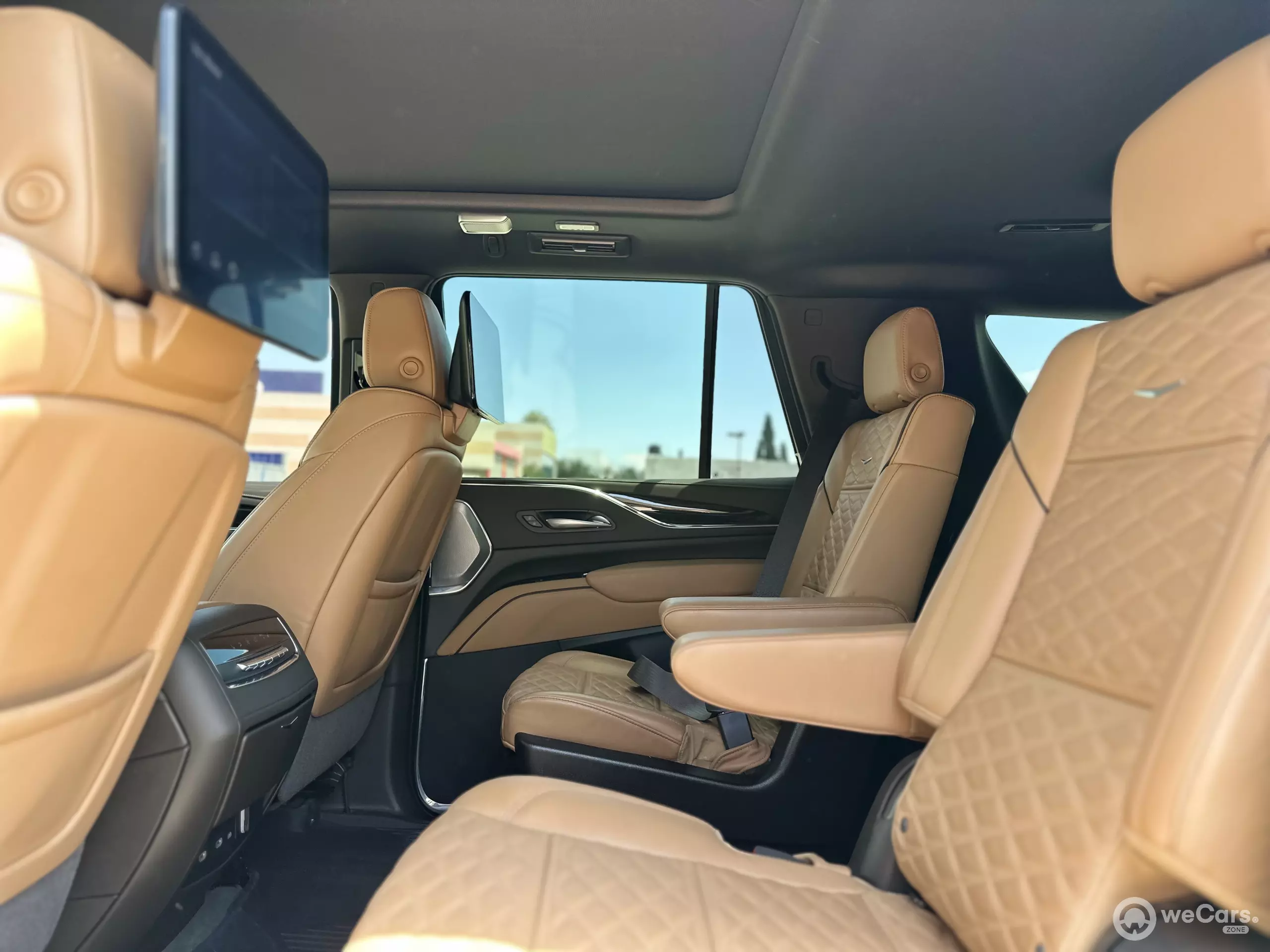 Cadillac Escalade VUD