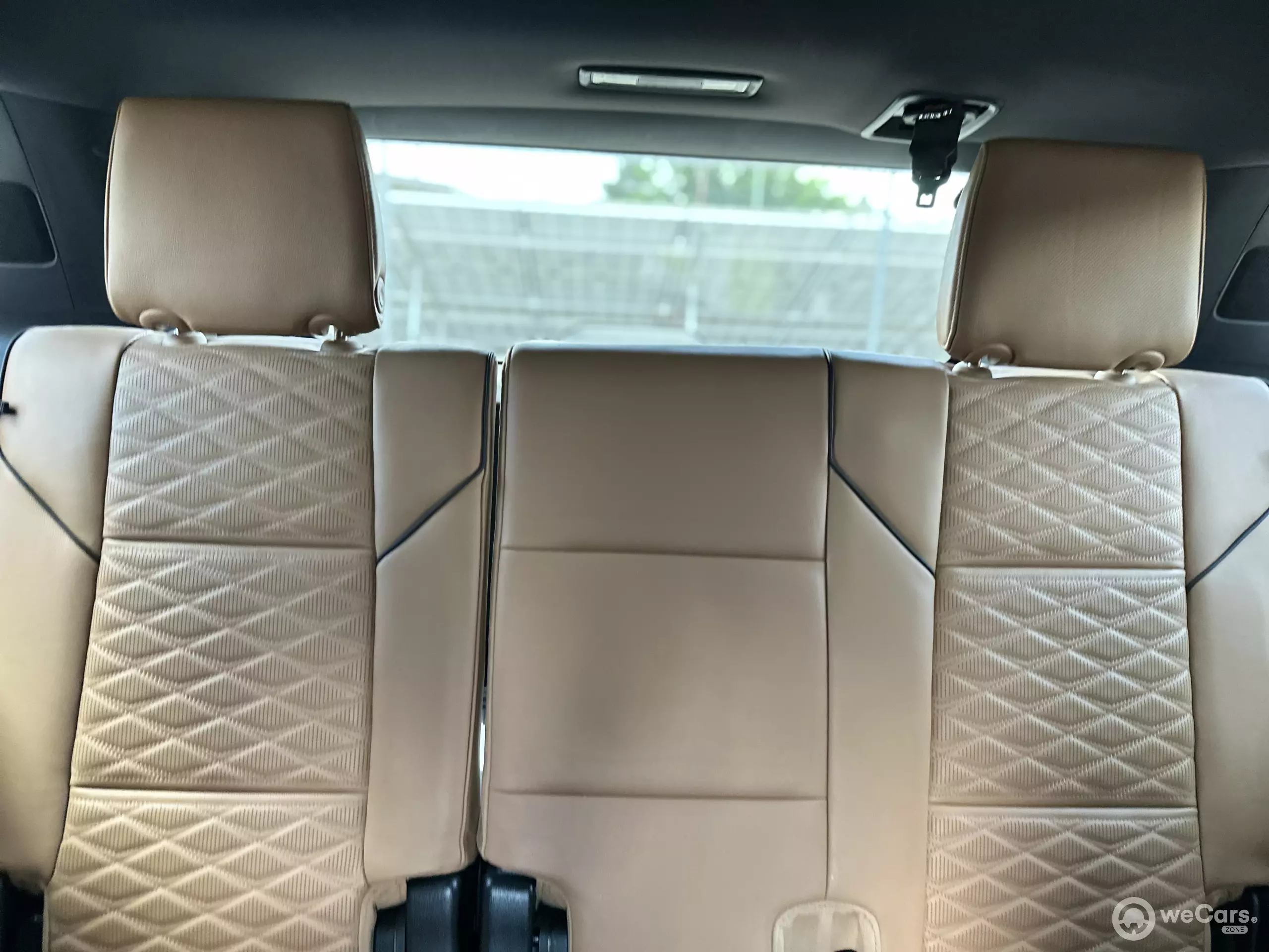 Cadillac Escalade VUD