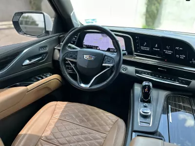 Cadillac Escalade VUD 2023