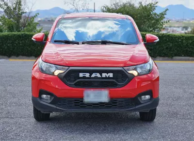RAM 700 2023