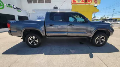 Toyota Tacoma Pick-Up 2016