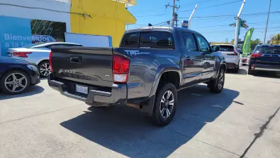 Toyota Tacoma Pick-Up 2016