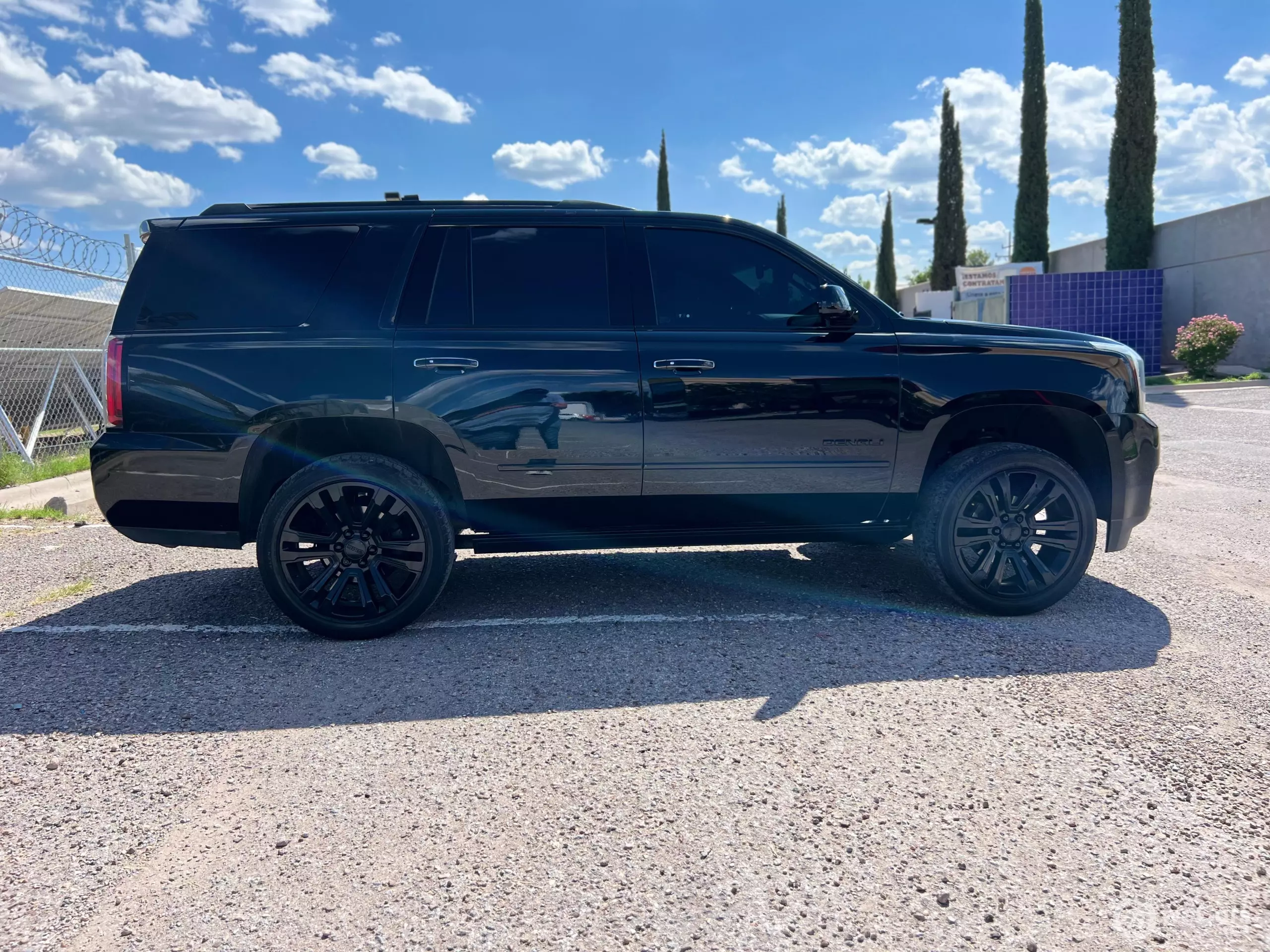 GMC Yukon VUD