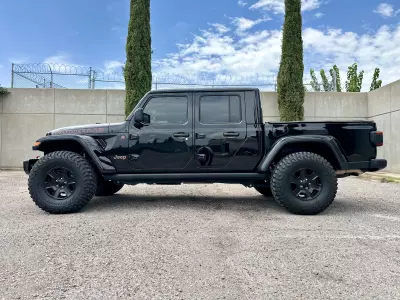 Jeep JT Pick-Up 4X4 2023